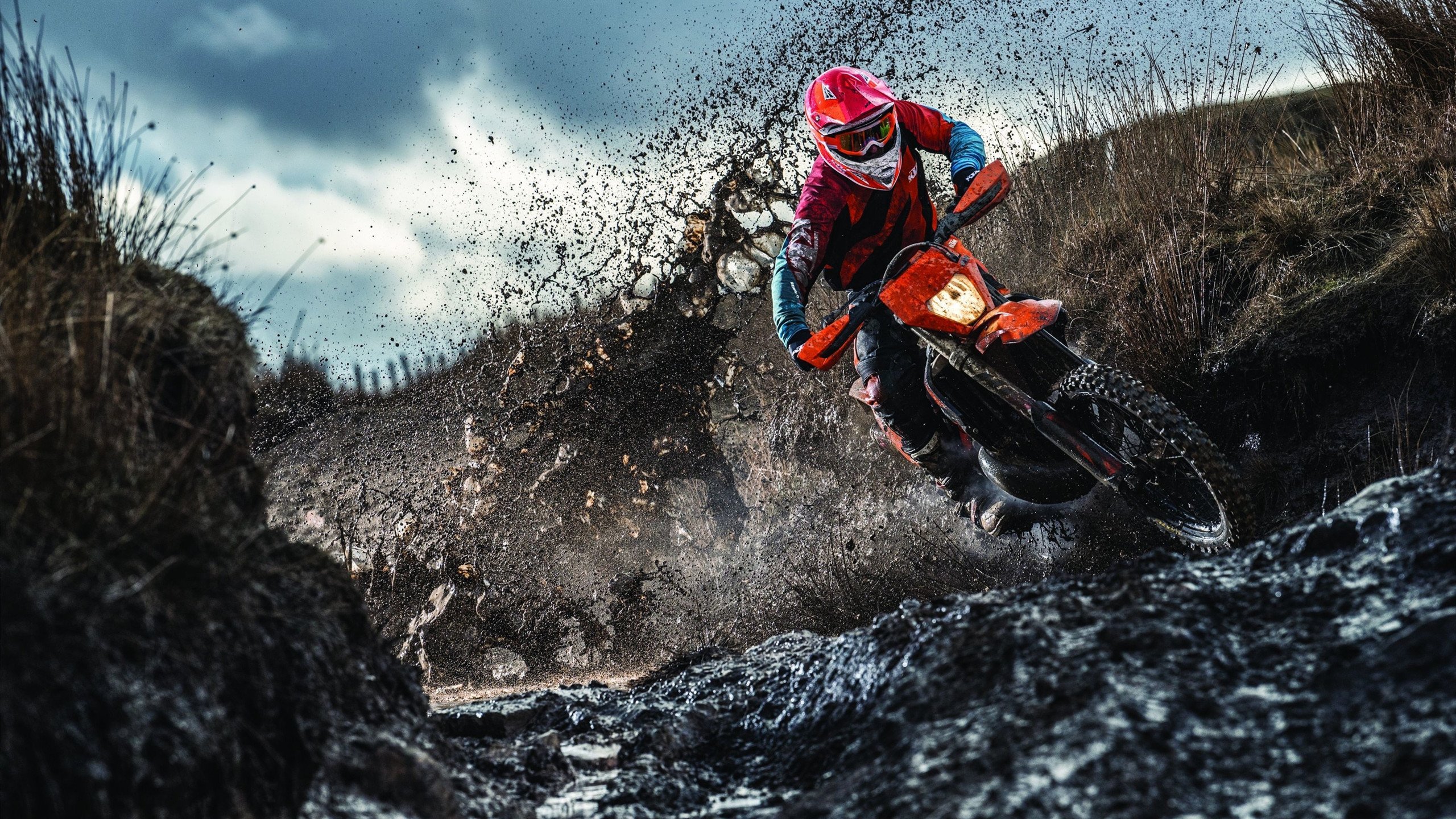 职业网球训练营海外移训提升适应能力，职业网球运动